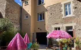 A1 Spacieux appartement 2eme etage